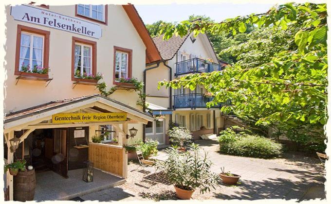 Hotel-Bio Gasthaus Am Felsenkeller Staufen im Breisgau Bagian luar foto