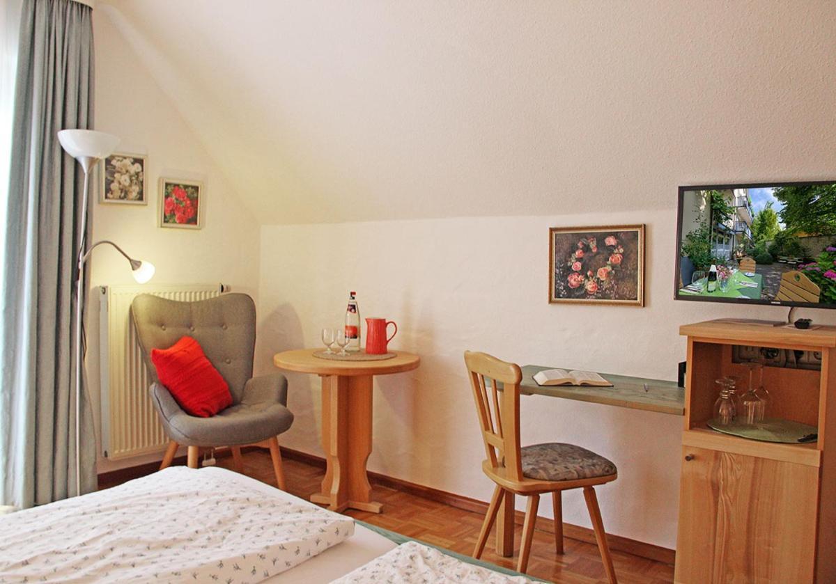 Hotel-Bio Gasthaus Am Felsenkeller Staufen im Breisgau Bagian luar foto